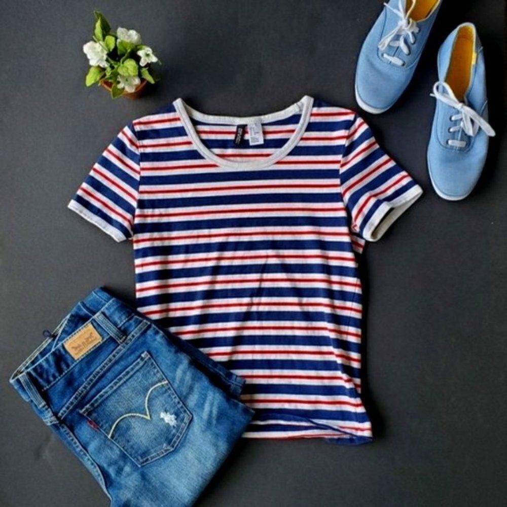 💍Divided Striped Semi Cropped Shirt